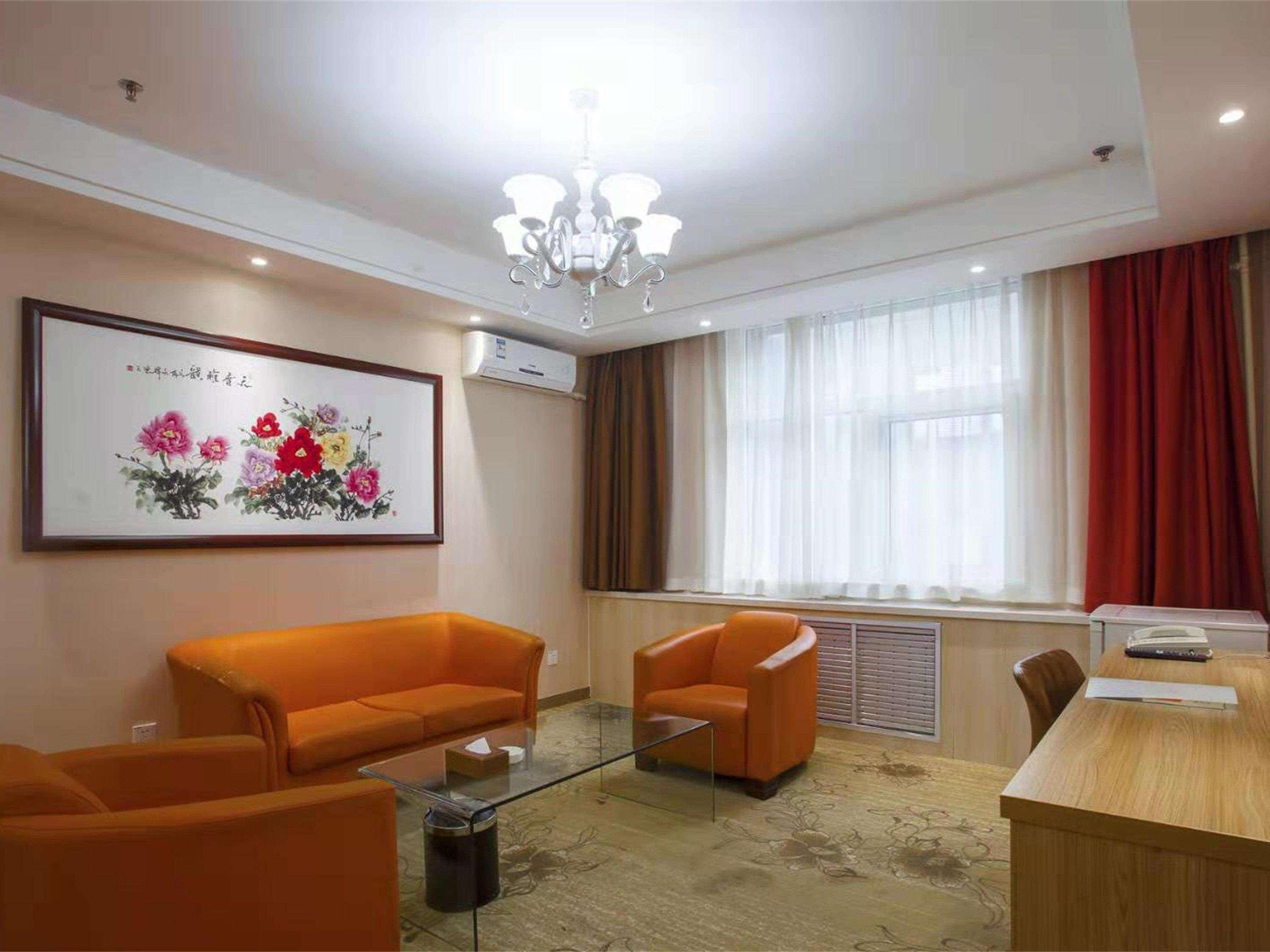 Ibis Qingdao Chengyang Hotel Exterior foto